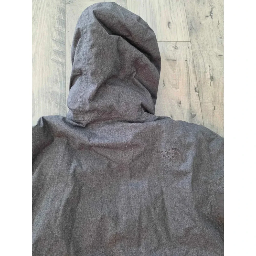 The North Face Mountain Range Down Insulated Winter Jacket Gray Mens Size Medium